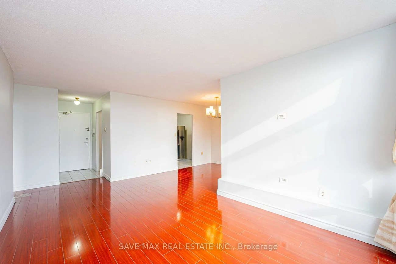 335, Driftwood, Black Creek, Toronto