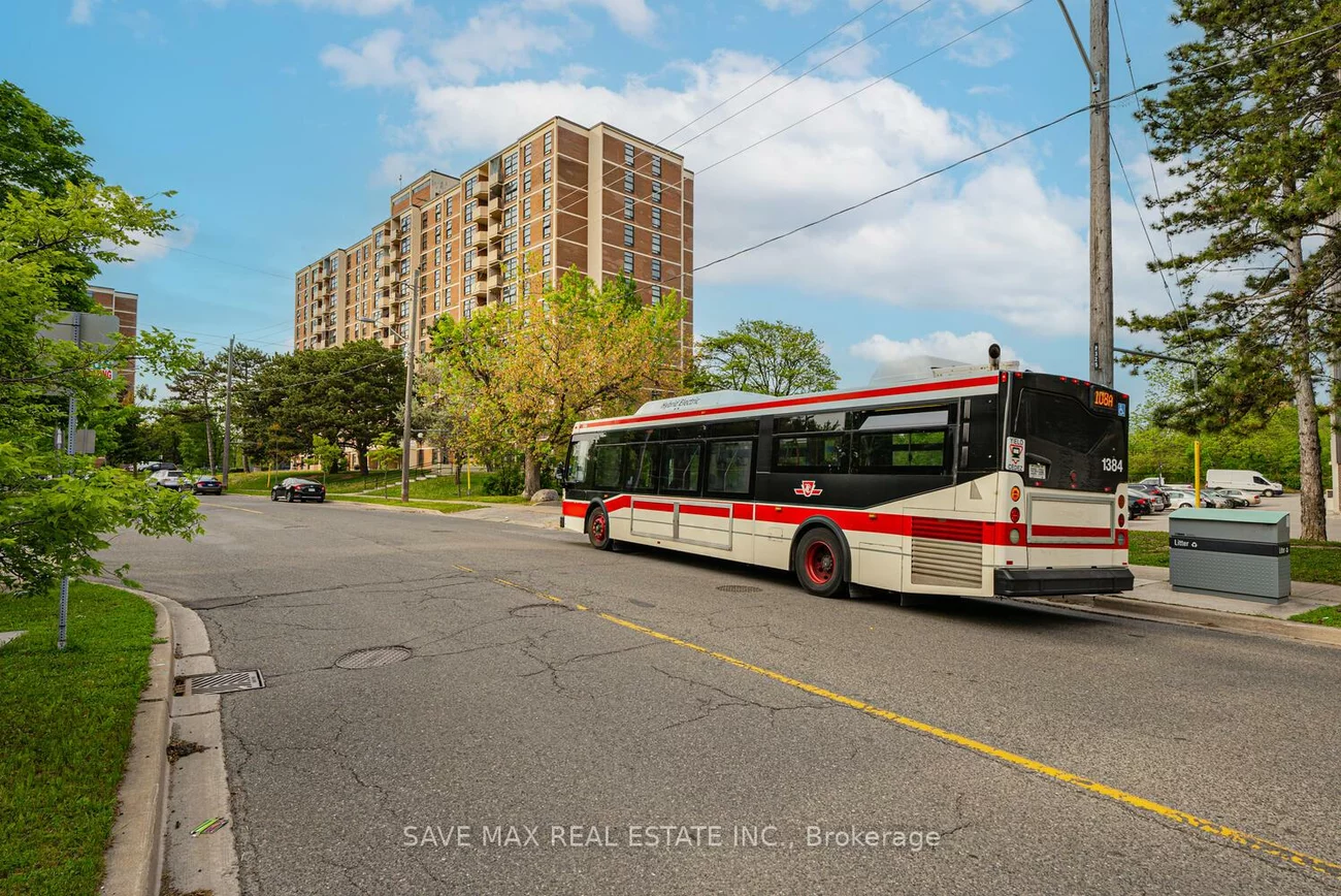 335, Driftwood, Black Creek, Toronto