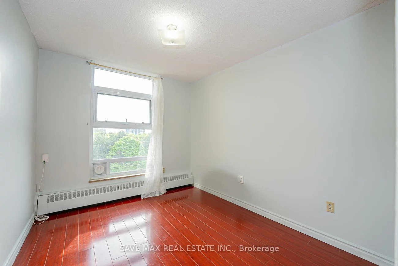 335, Driftwood, Black Creek, Toronto