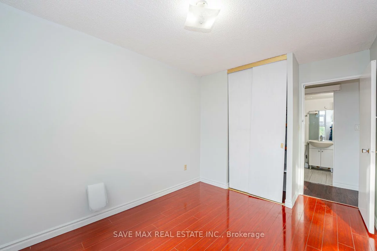335, Driftwood, Black Creek, Toronto