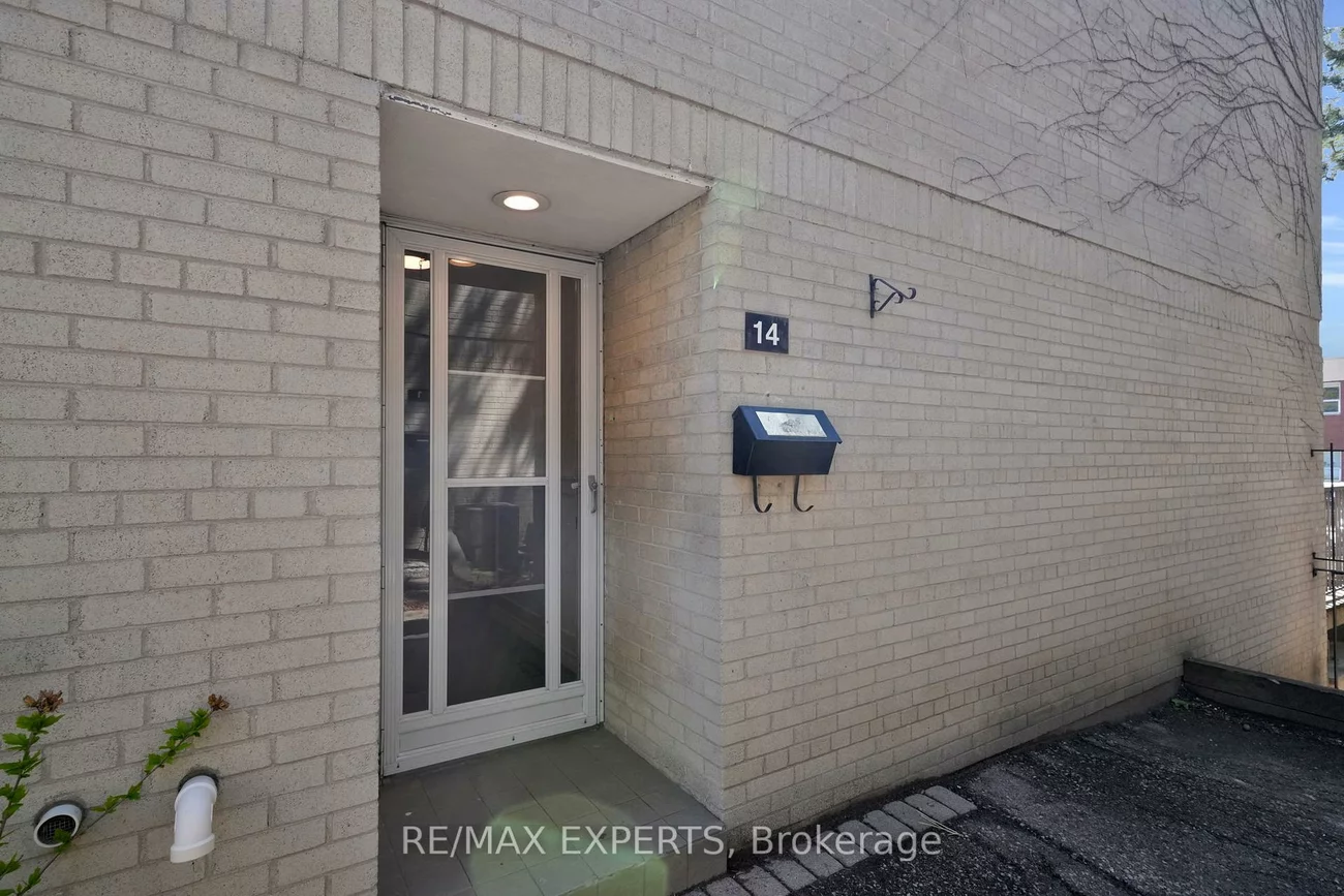 7, Four Winds, York University Heights, Toronto