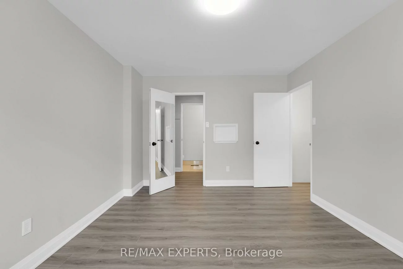 7, Four Winds, York University Heights, Toronto