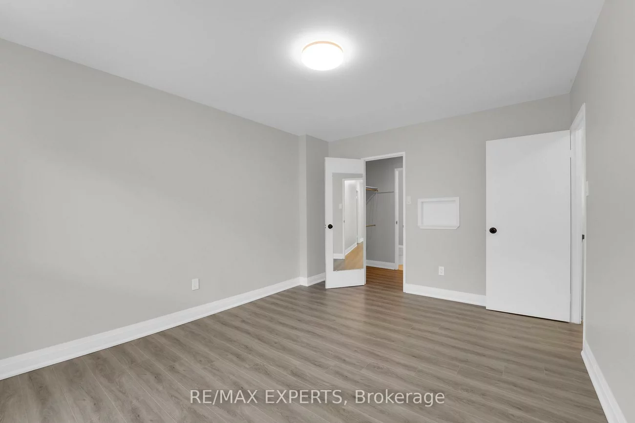 7, Four Winds, York University Heights, Toronto