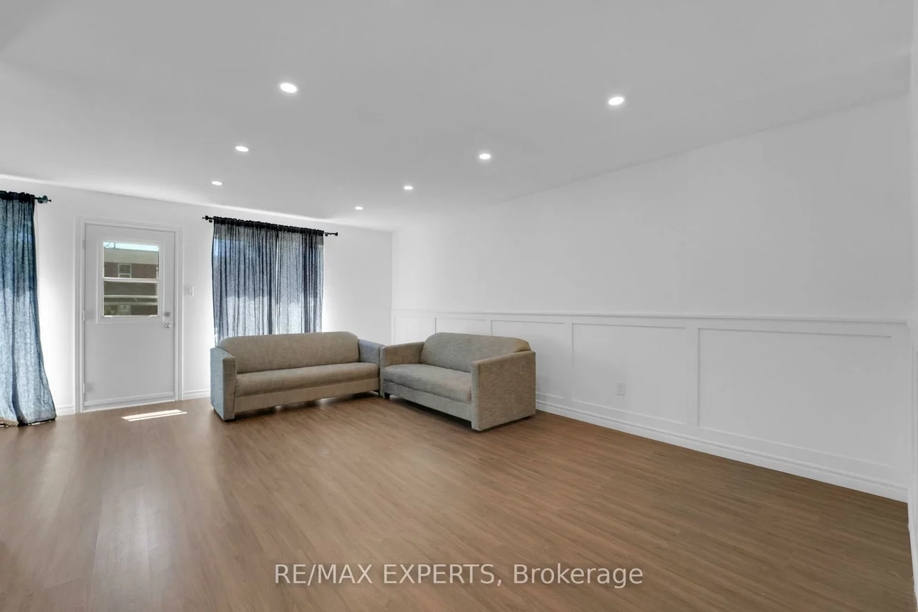 7, Four Winds, York University Heights, Toronto