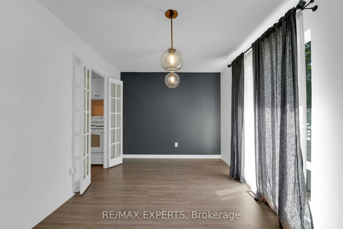7, Four Winds, York University Heights, Toronto
