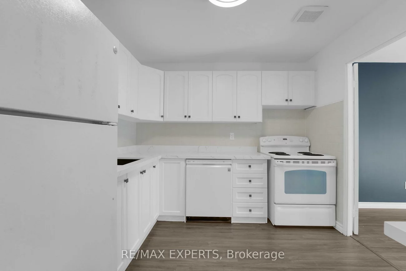 7, Four Winds, York University Heights, Toronto