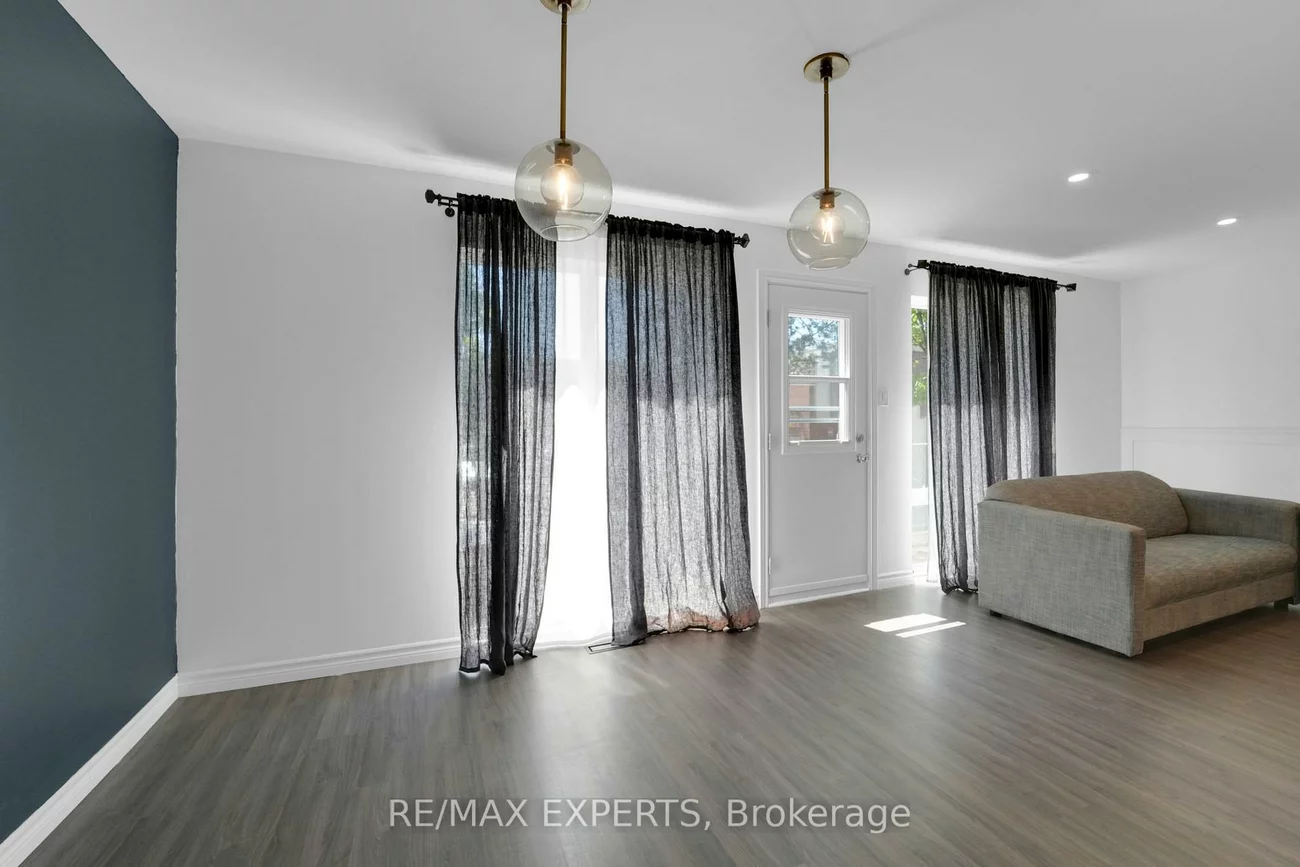 7, Four Winds, York University Heights, Toronto