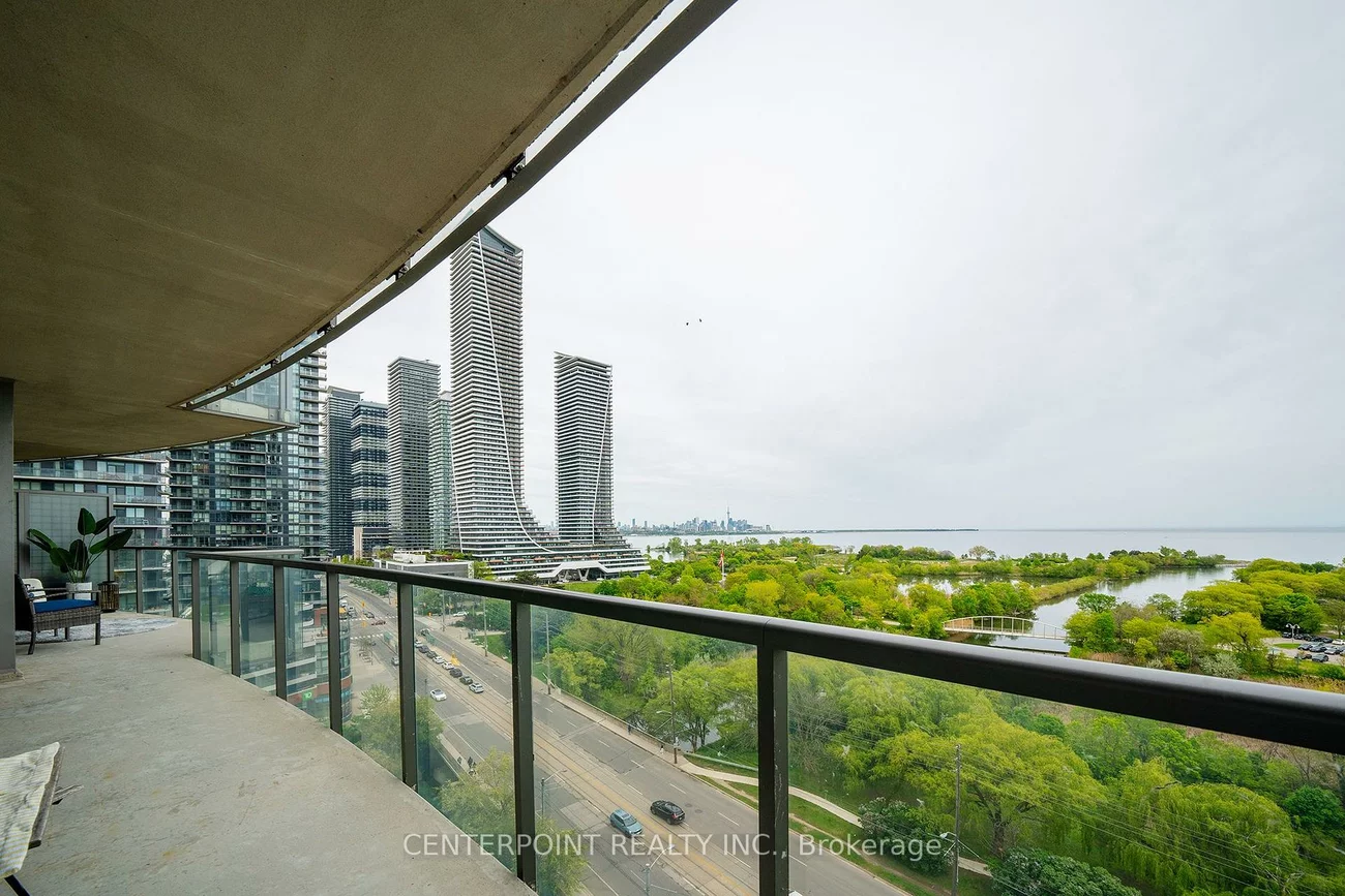 2230, Lake Shore, Mimico, Toronto