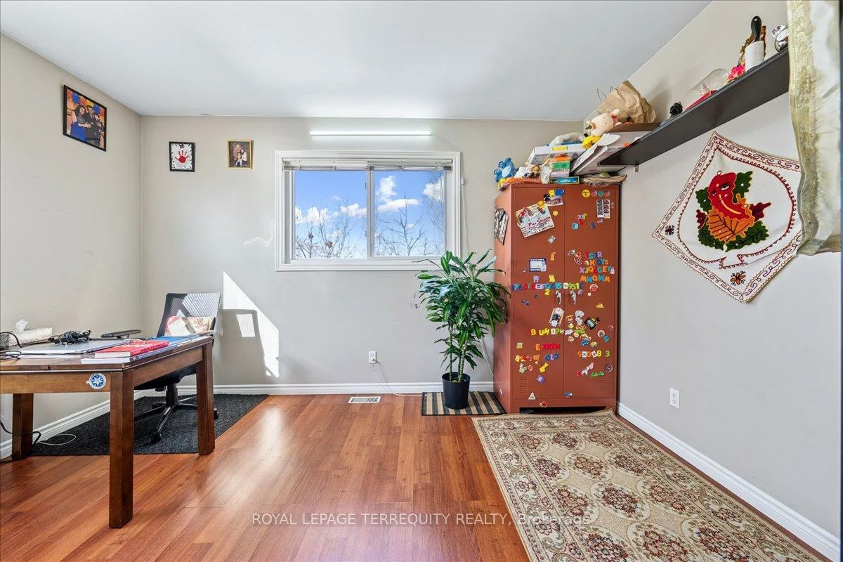 15, Sousa Mendes, Dovercourt-Wallace Emerson-Junction, Toronto