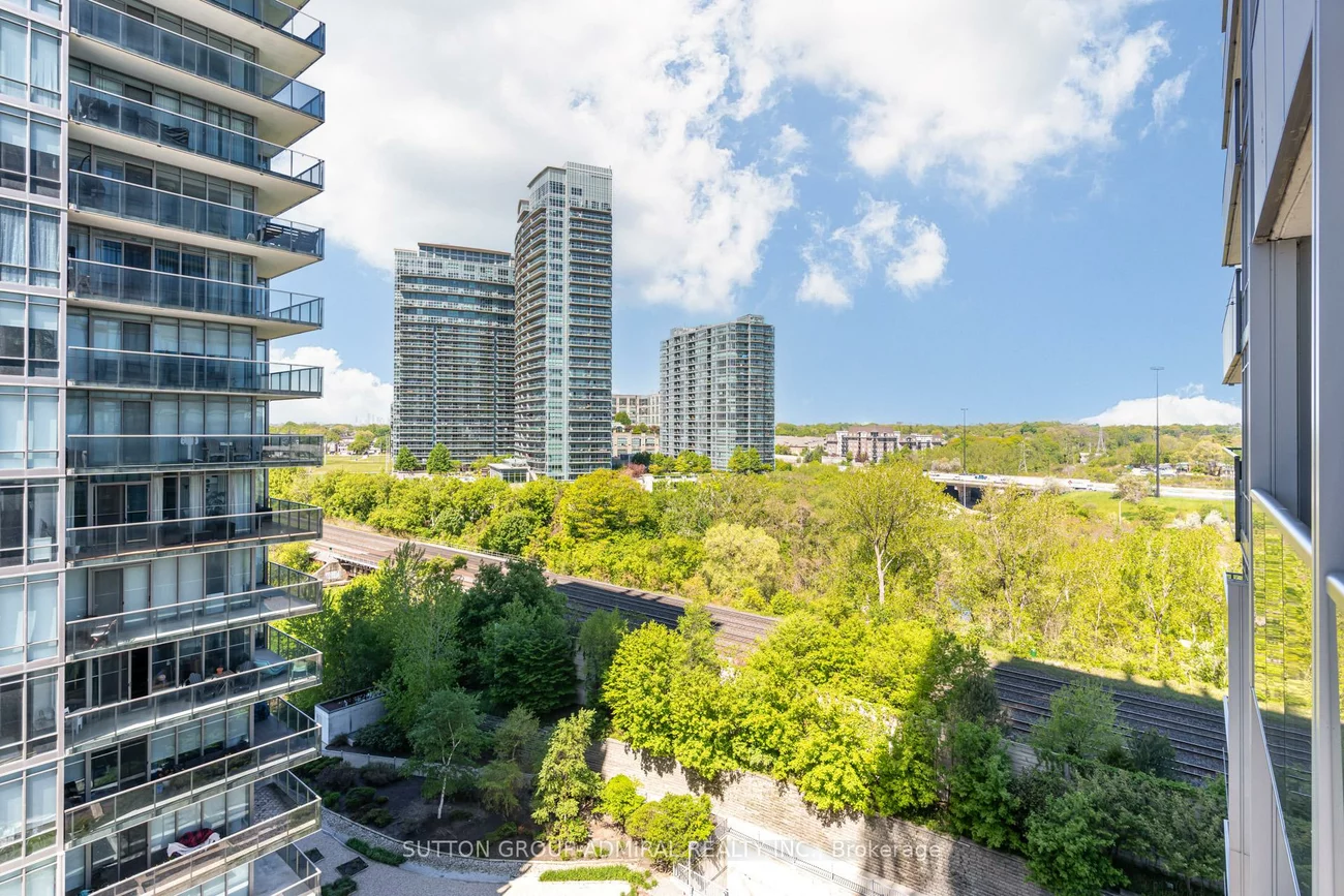 90, Park Lawn, Mimico, Toronto