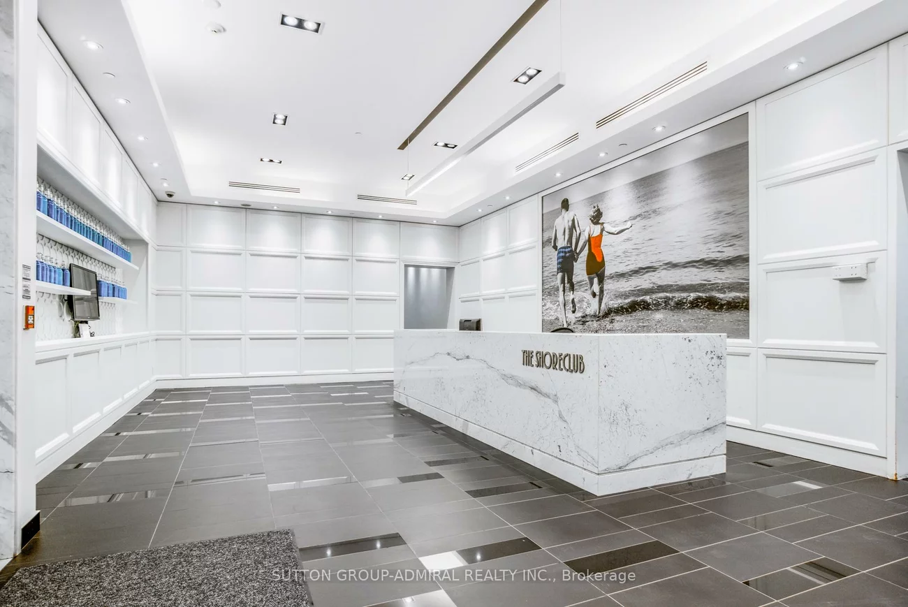 90, Park Lawn, Mimico, Toronto