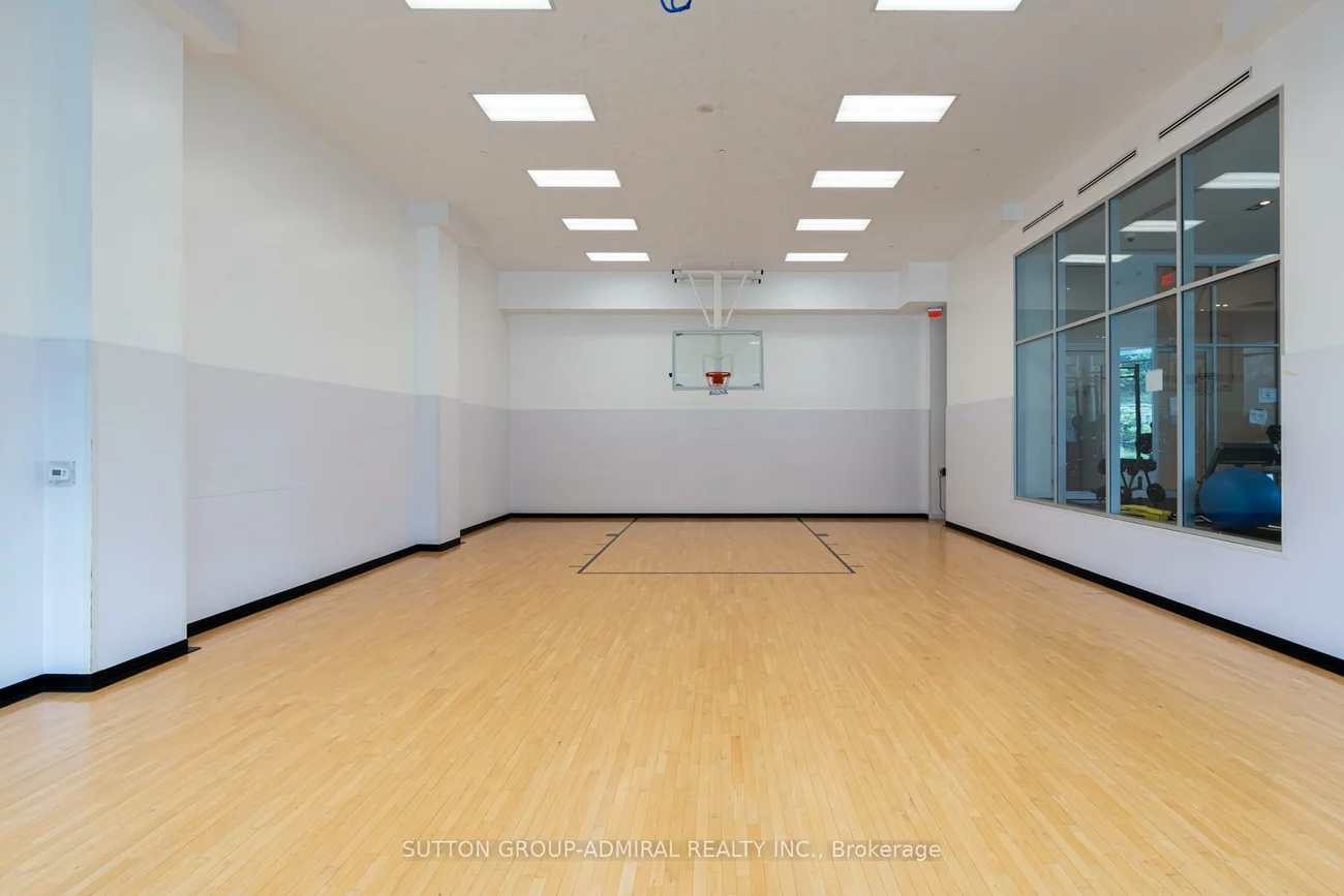90, Park Lawn, Mimico, Toronto