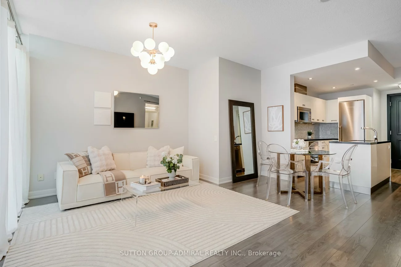 90, Park Lawn, Mimico, Toronto