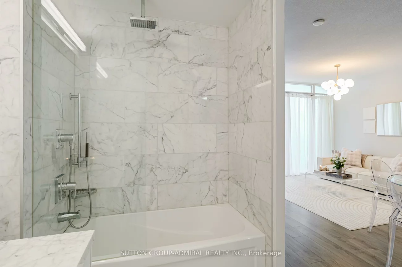 90, Park Lawn, Mimico, Toronto