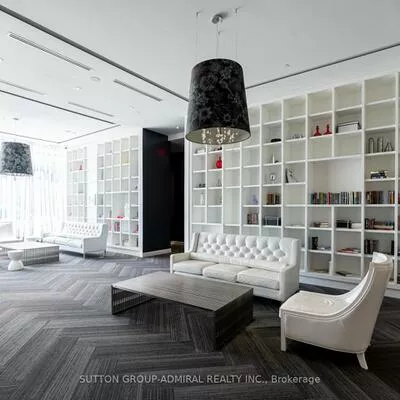 90, Park Lawn, Mimico, Toronto
