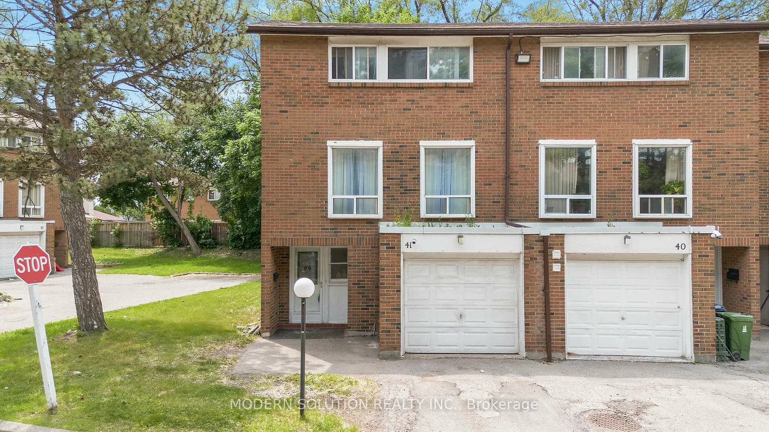 1559, Albion, Mount Olive-Silverstone-Jamestown, Toronto