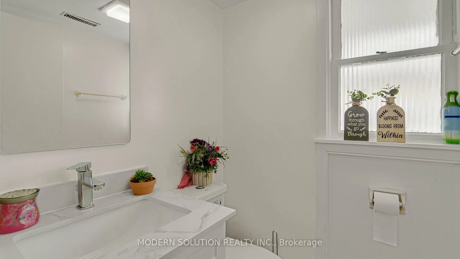 1559, Albion, Mount Olive-Silverstone-Jamestown, Toronto