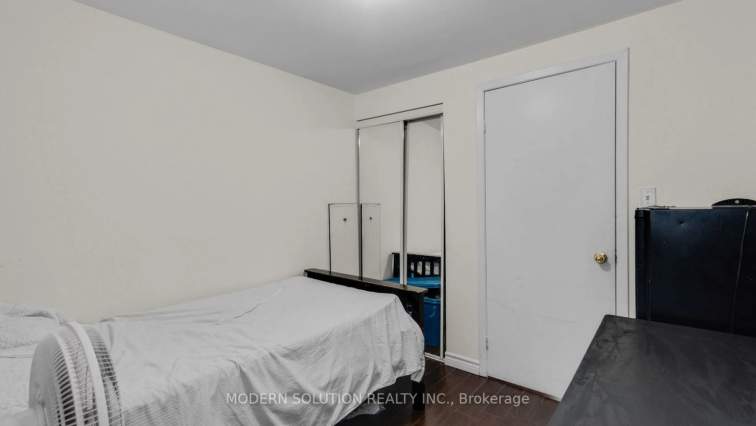 1559, Albion, Mount Olive-Silverstone-Jamestown, Toronto