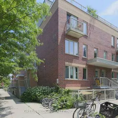 20, Elsie, Dovercourt-Wallace Emerson-Junction, Toronto