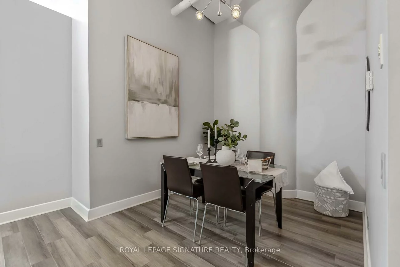 1001, Roselawn, Briar Hill-Belgravia, Toronto