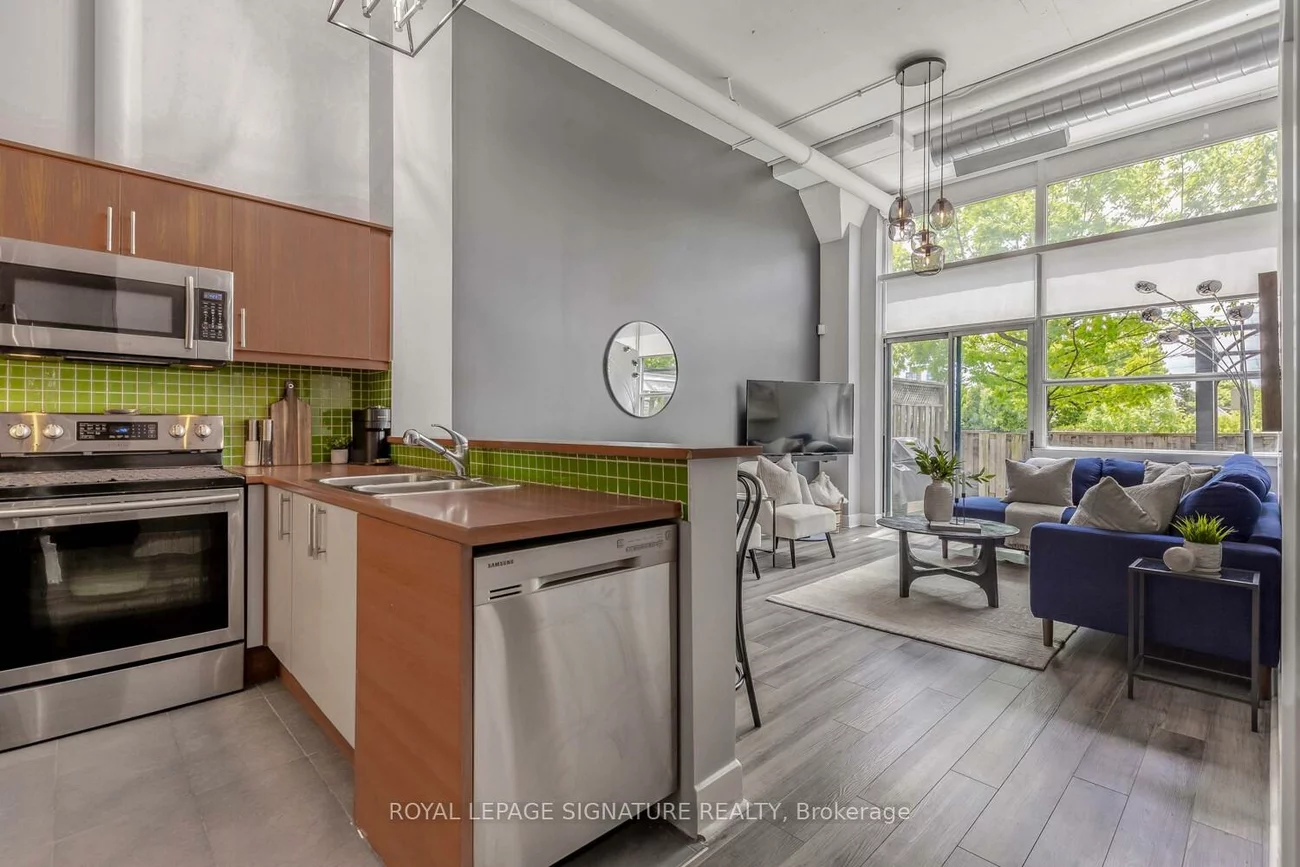 1001, Roselawn, Briar Hill-Belgravia, Toronto