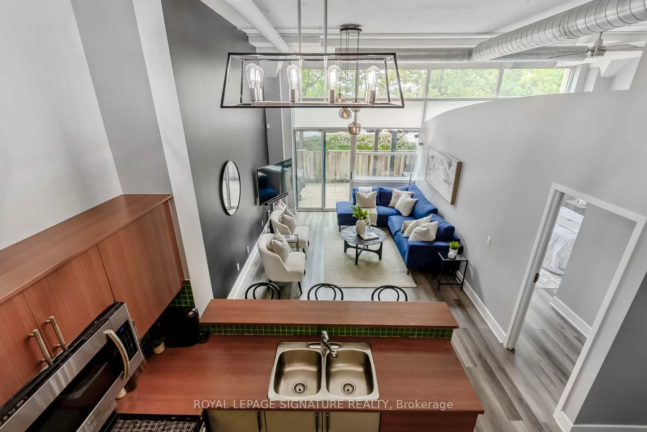 1001, Roselawn, Briar Hill-Belgravia, Toronto