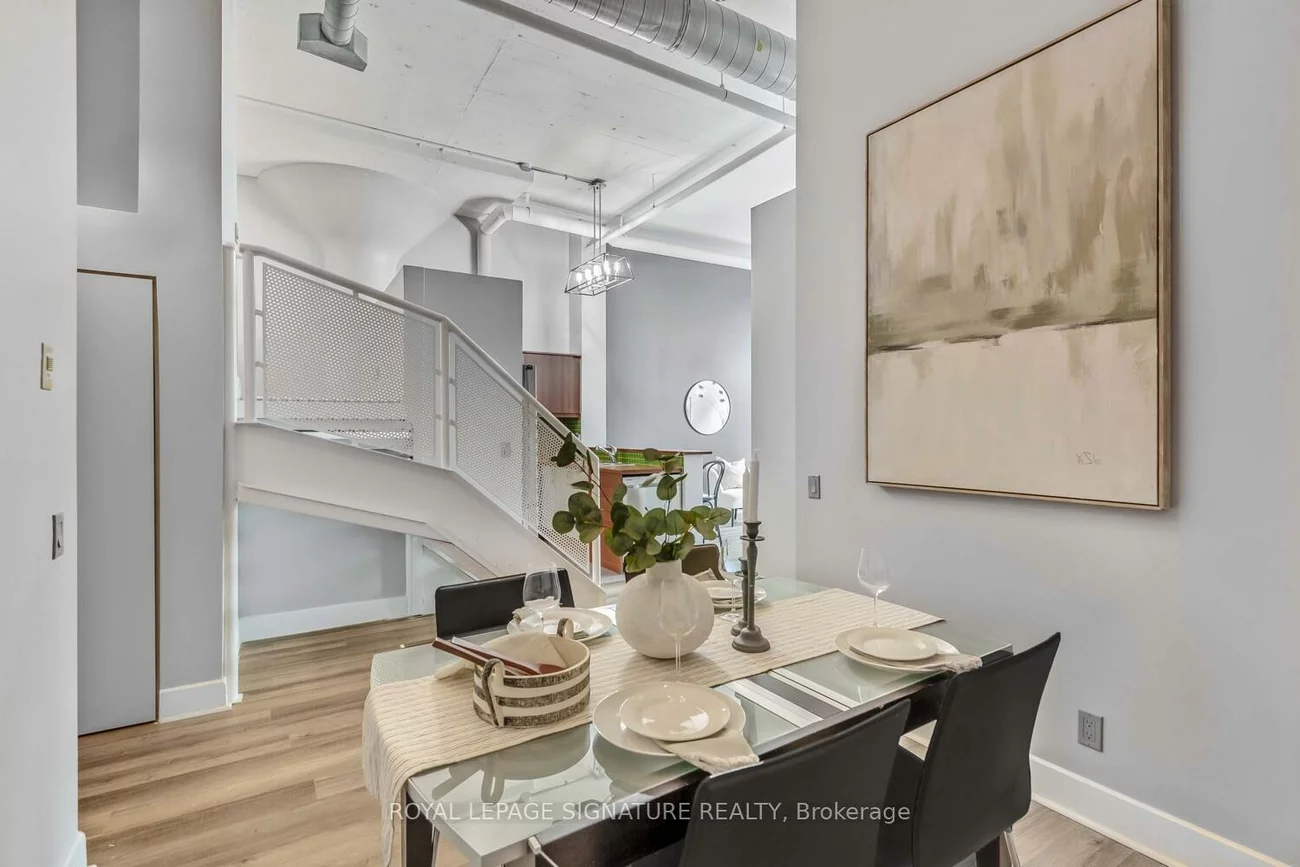 1001, Roselawn, Briar Hill-Belgravia, Toronto
