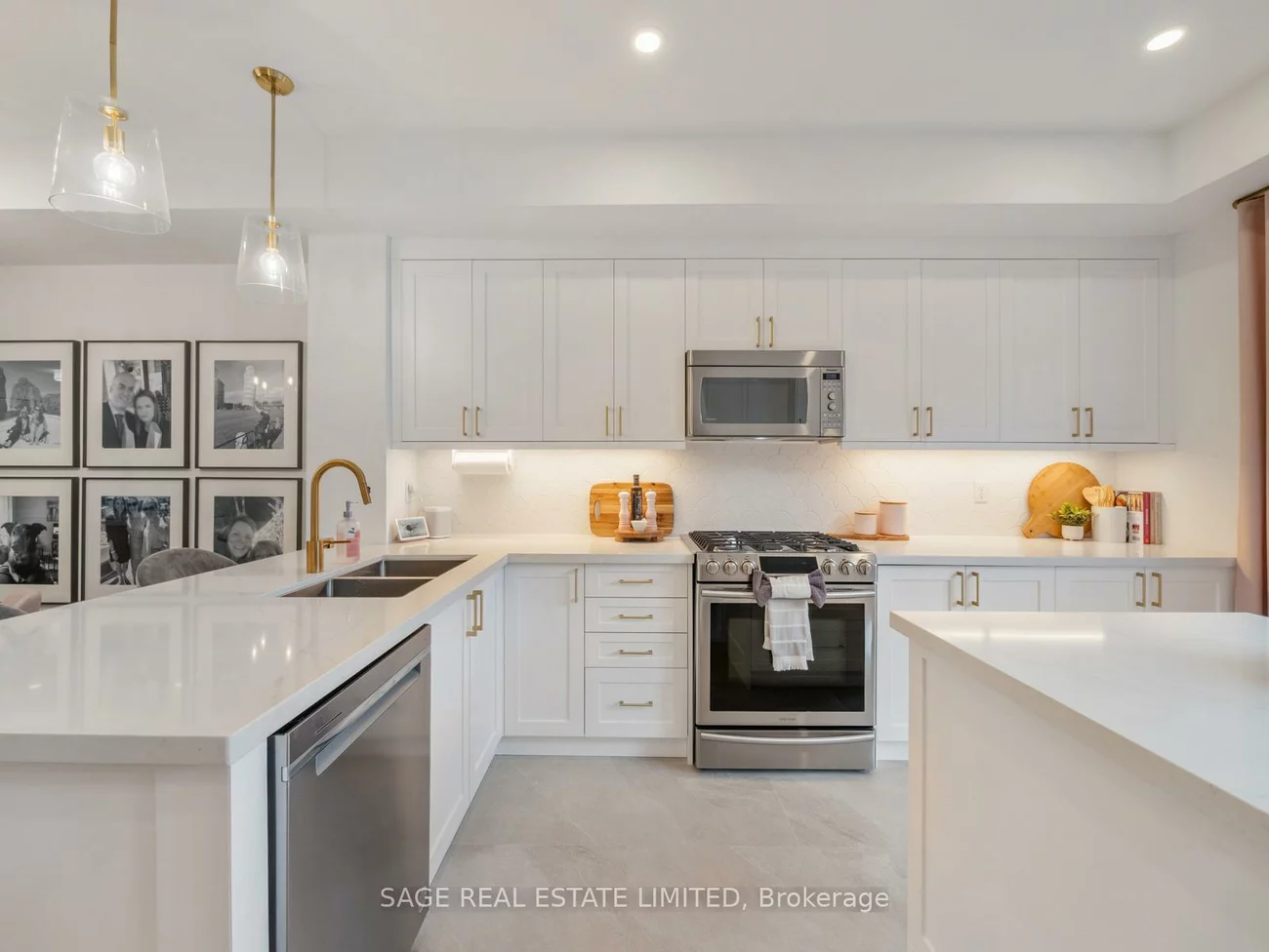 80, Eastwood Park, Long Branch, Toronto