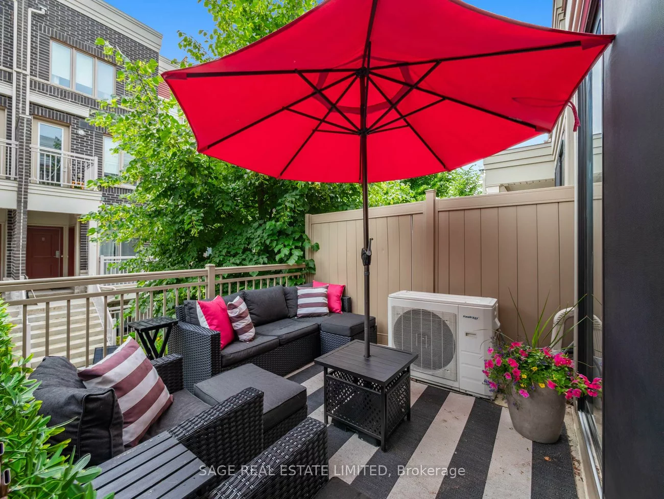 80, Eastwood Park, Long Branch, Toronto