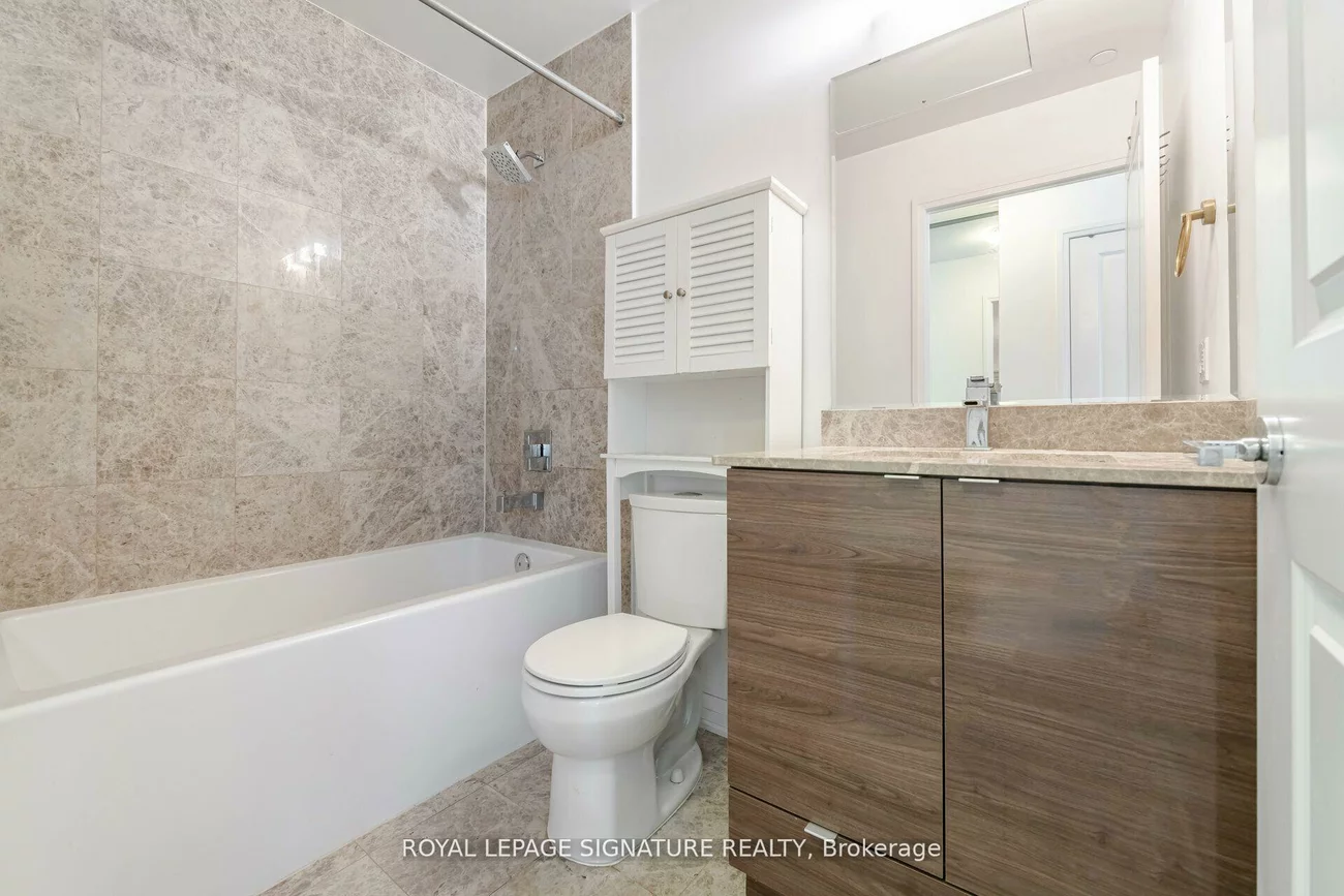 59, Annie Craig, Mimico, Toronto