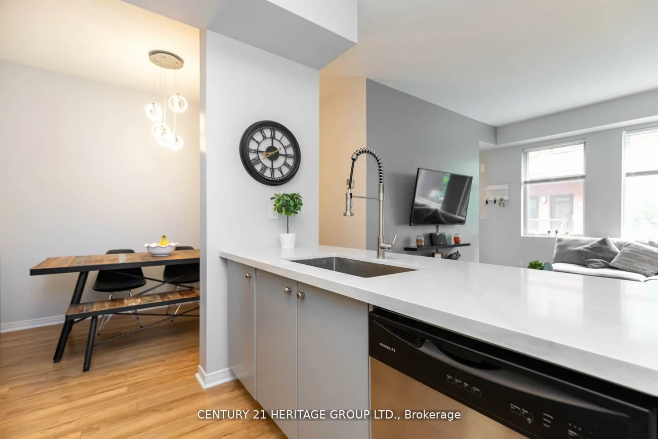 68, Winston Park, Downsview-Roding-CFB, Toronto