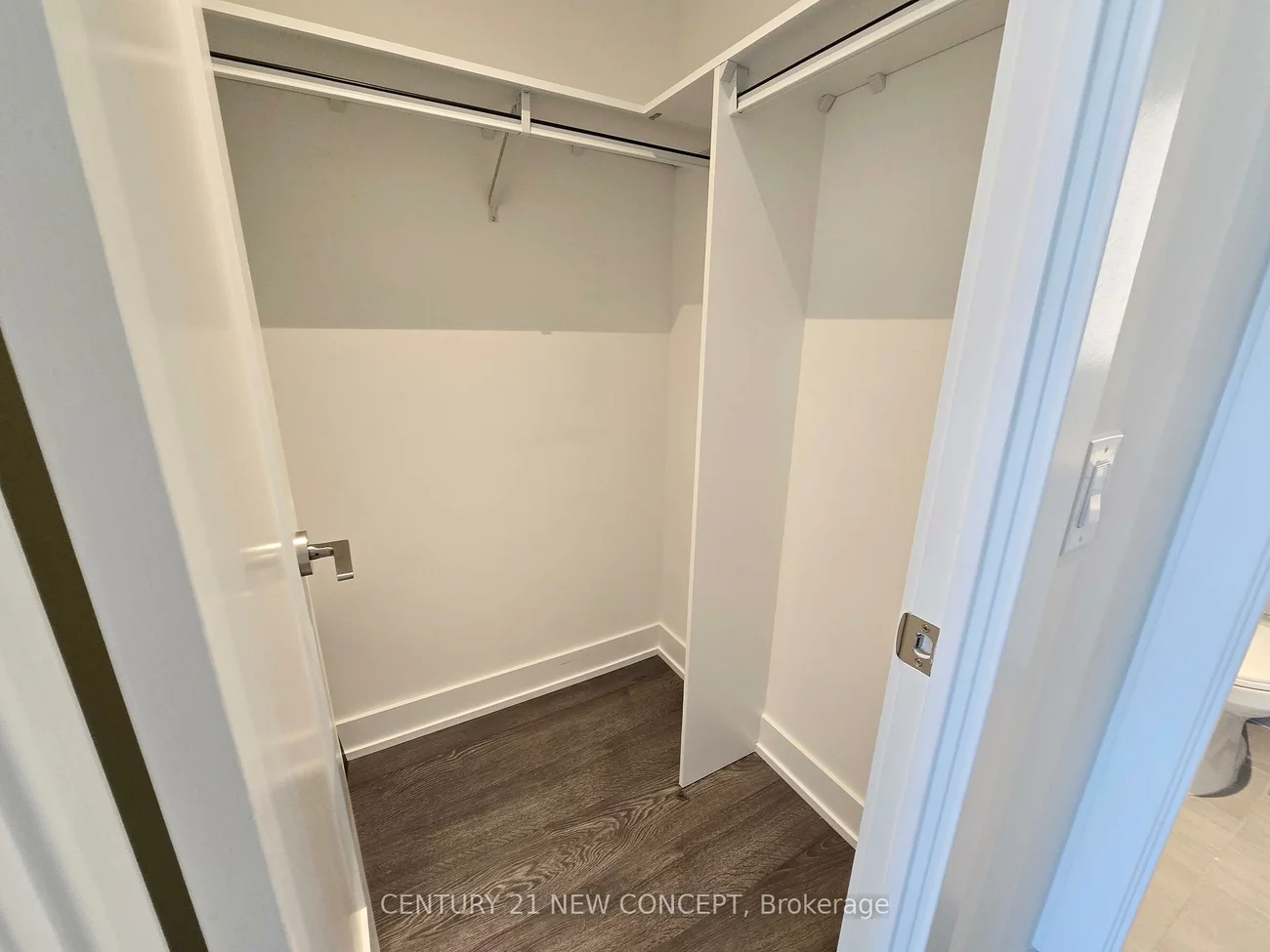5, Mabelle, Islington-City Centre West, Toronto