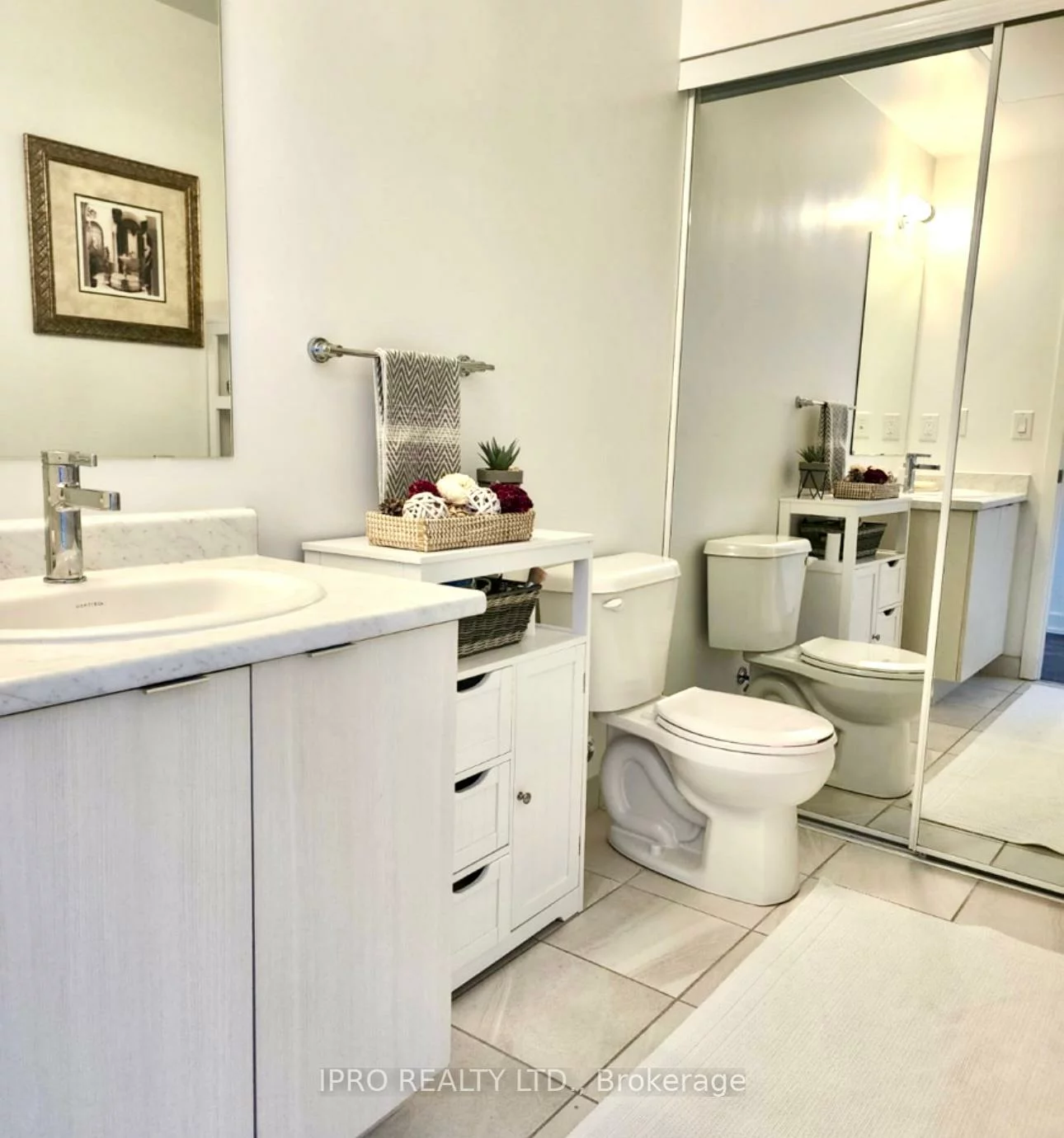 150, Canon Jackson, Brookhaven-Amesbury, Toronto