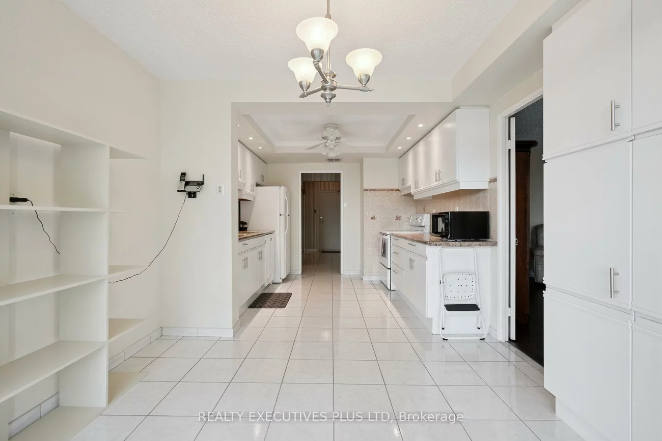 2010, Islington, Humber Heights, Toronto