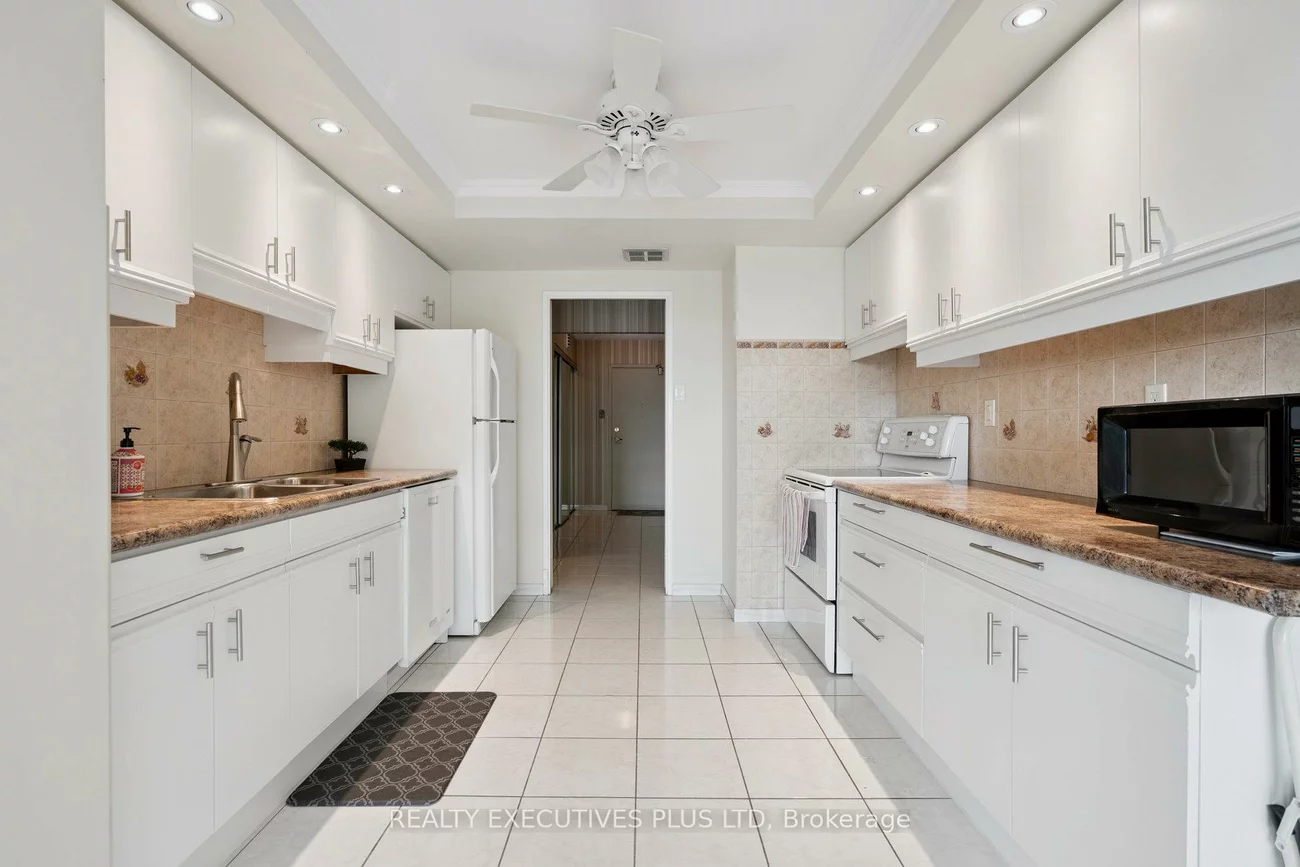 2010, Islington, Humber Heights, Toronto