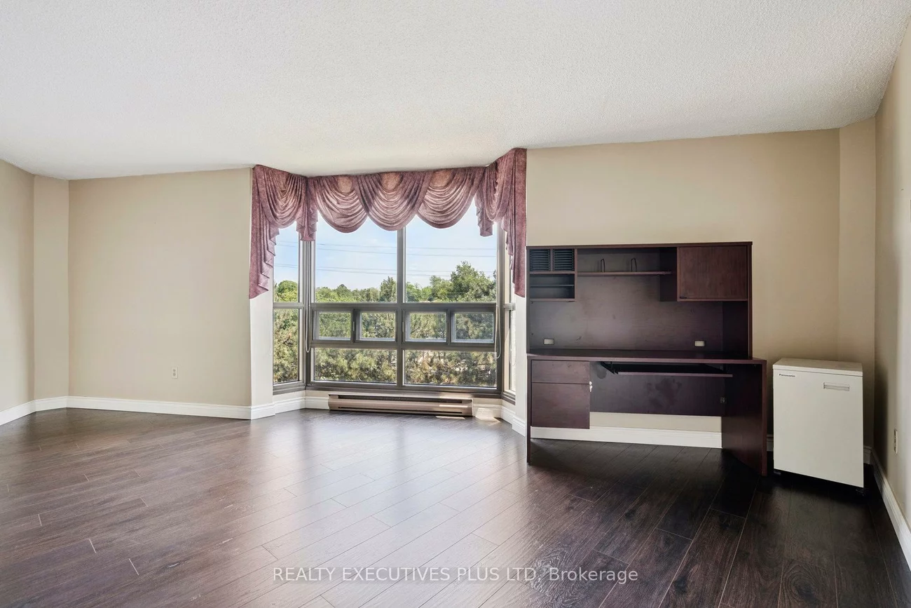 2010, Islington, Humber Heights, Toronto