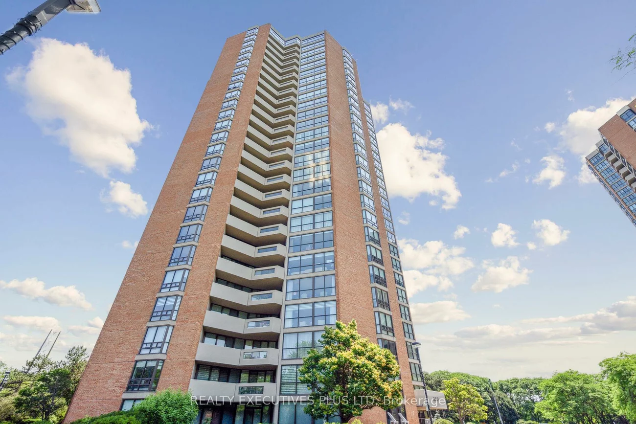 2010, Islington, Humber Heights, Toronto