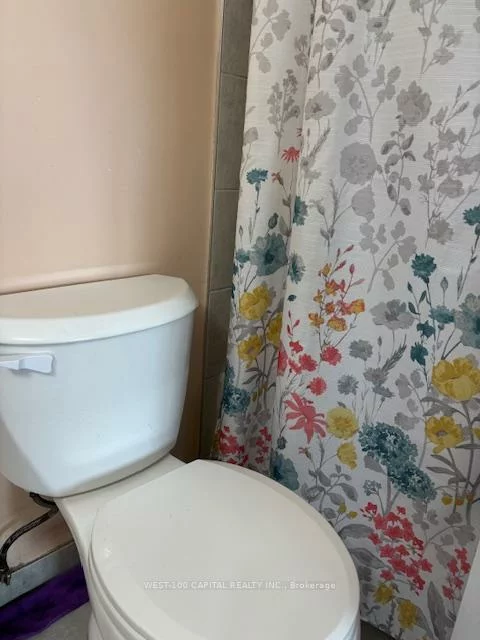 21, Markbrook, Mount Olive-Silverstone-Jamestown, Toronto