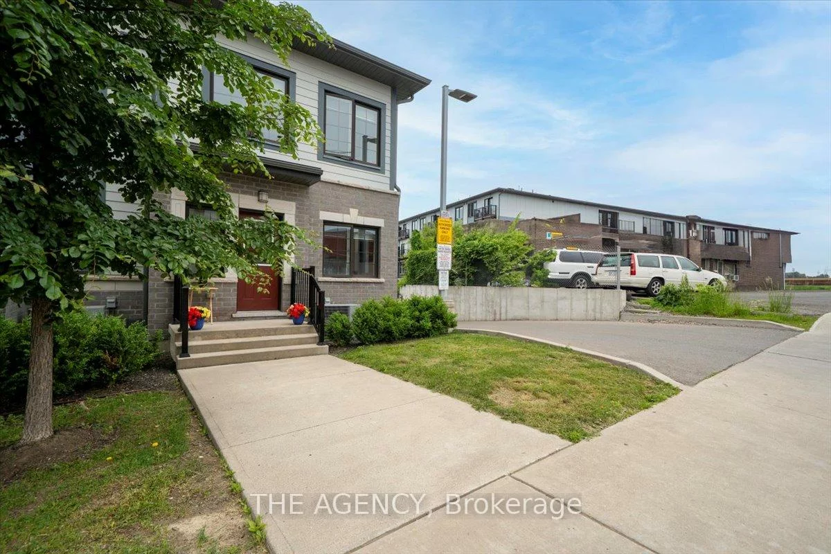 7, Forbes, Keelesdale-Eglinton West, Toronto