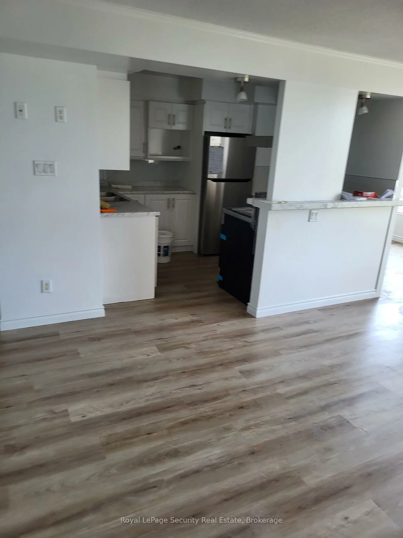 2470, Eglinton, Beechborough-Greenbrook, Toronto