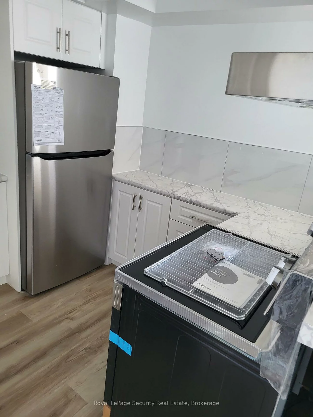 2470, Eglinton, Beechborough-Greenbrook, Toronto