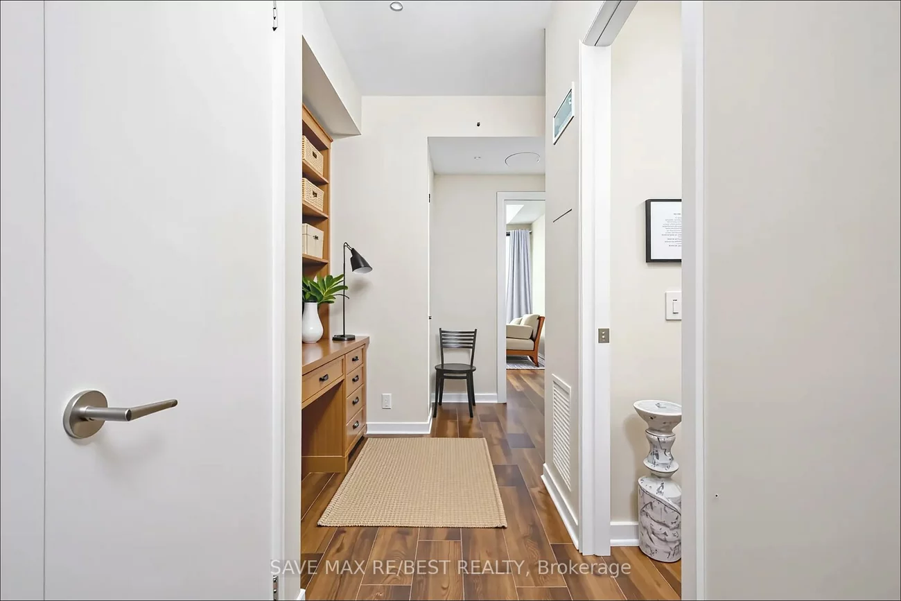 10, Park Lawn, Mimico, Toronto