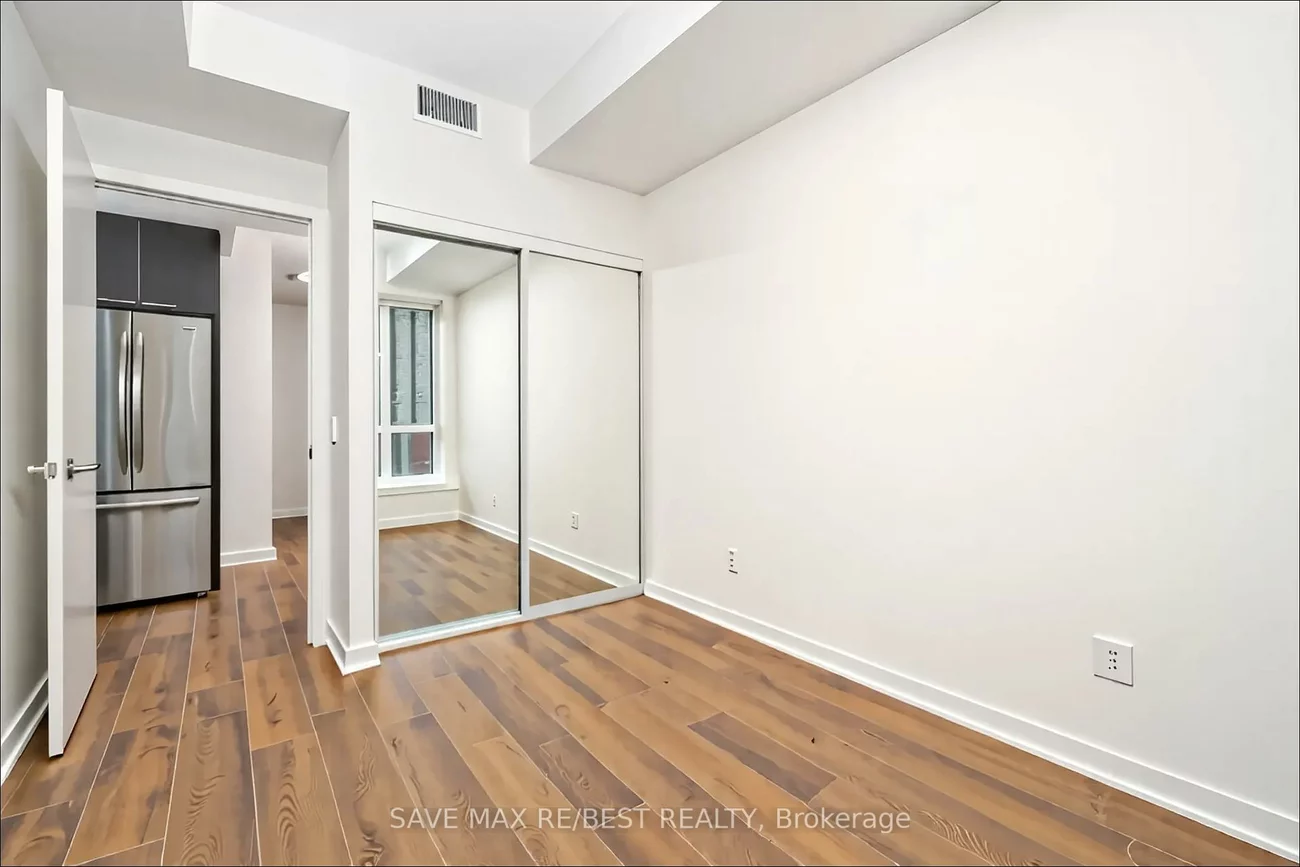 10, Park Lawn, Mimico, Toronto