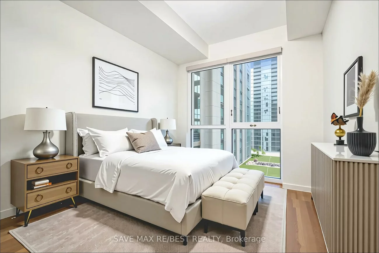 10, Park Lawn, Mimico, Toronto