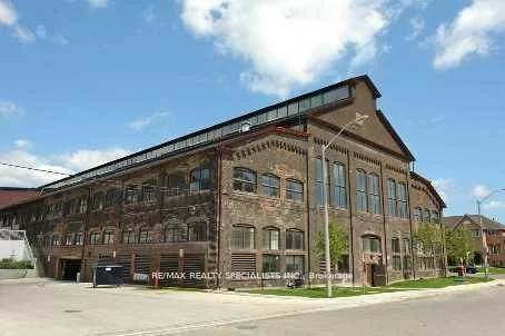 1100, Lansdowne, Dovercourt-Wallace Emerson-Junction, Toronto