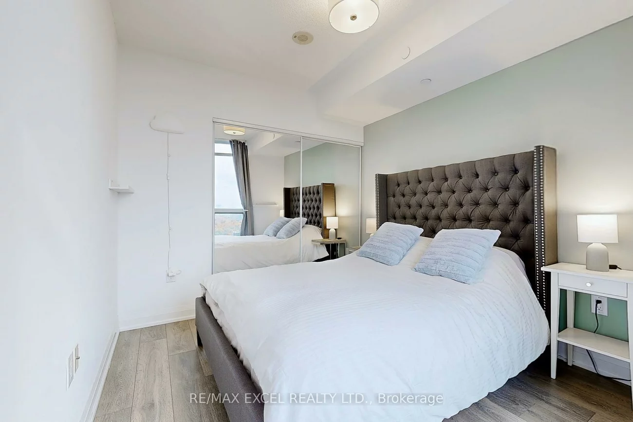 9, Valhalla Inn, Islington-City Centre West, Toronto