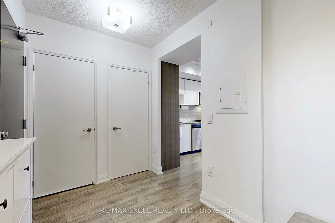 9, Valhalla Inn, Islington-City Centre West, Toronto