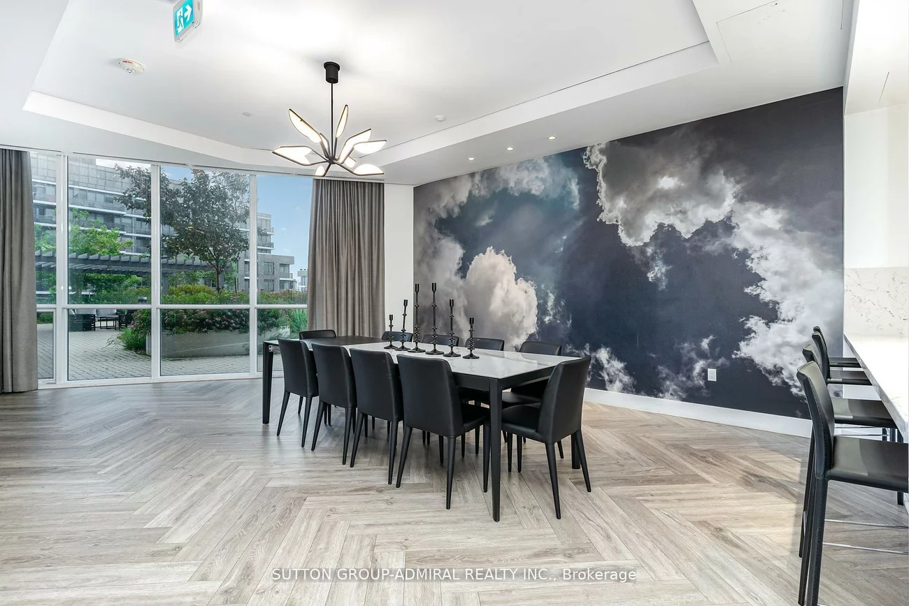 30, Gibbs, Islington-City Centre West, Toronto