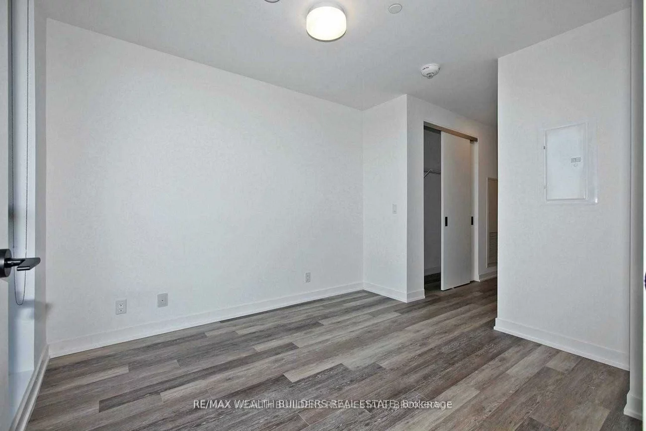 2118, Bloor, Runnymede-Bloor West Village, Toronto
