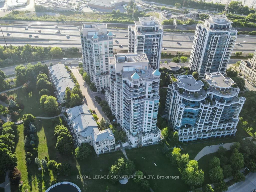 2111, Lake Shore, Mimico, Toronto